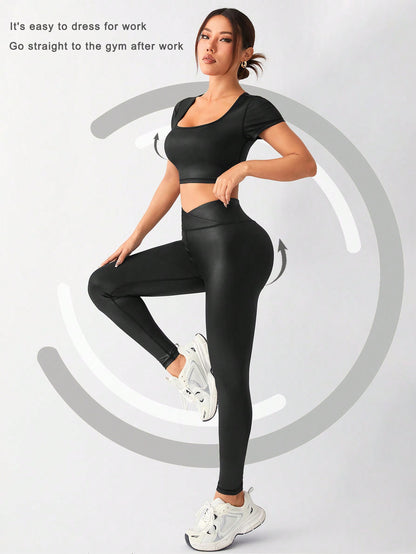 Daily&Casual Women'S Sportswear Set for Yoga, Running, Exercise, Outdoors Featuring Square Neck, Short Sleeve Top & V-Waist Leggings