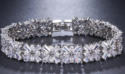 Luxury Bracelet Crystal Bracelets for Women Charm Bracelets & Bangles Female Bridal Wedding Jewelry